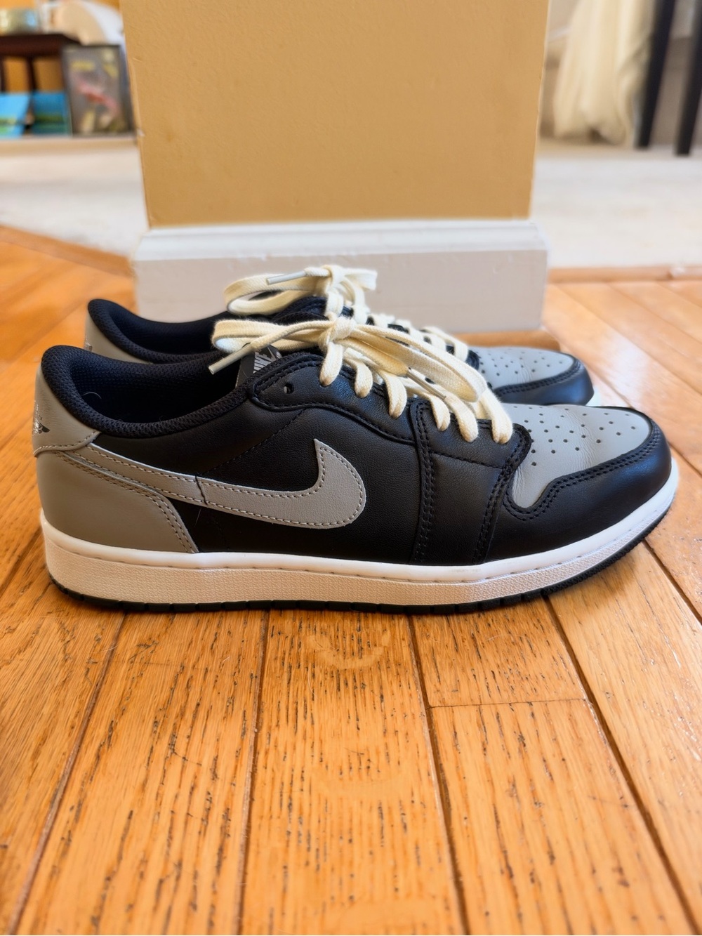 Jordan 1 Low Size 8.5
